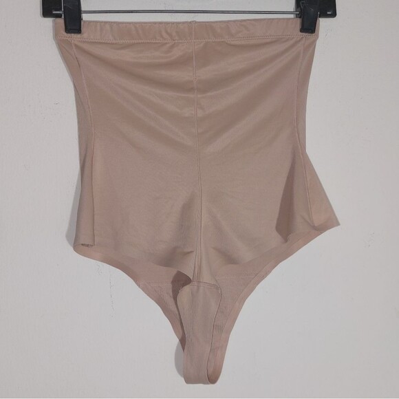 EUC ASSETS by SPANX Women's Flawless Finish High-Waist Shaping Thong Beige SZ L - Picture 8 of 11
